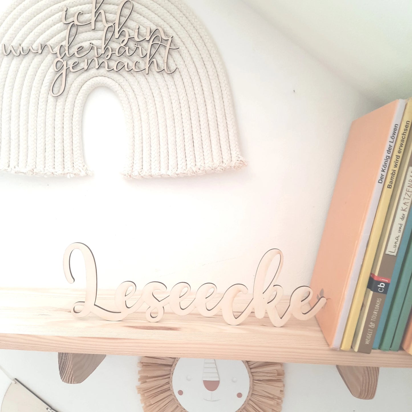 Schriftzug "Leseecke", Holzschrift, Text aus Holz, Wandbehang, Wanddeko